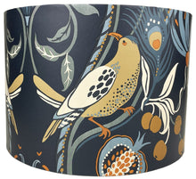 Load image into Gallery viewer, Bird theme lampshade