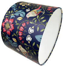 Load image into Gallery viewer, William Morris style light shade