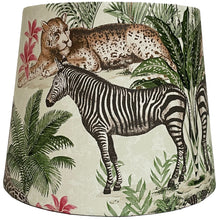 Load image into Gallery viewer, Safari theme table lamp shade